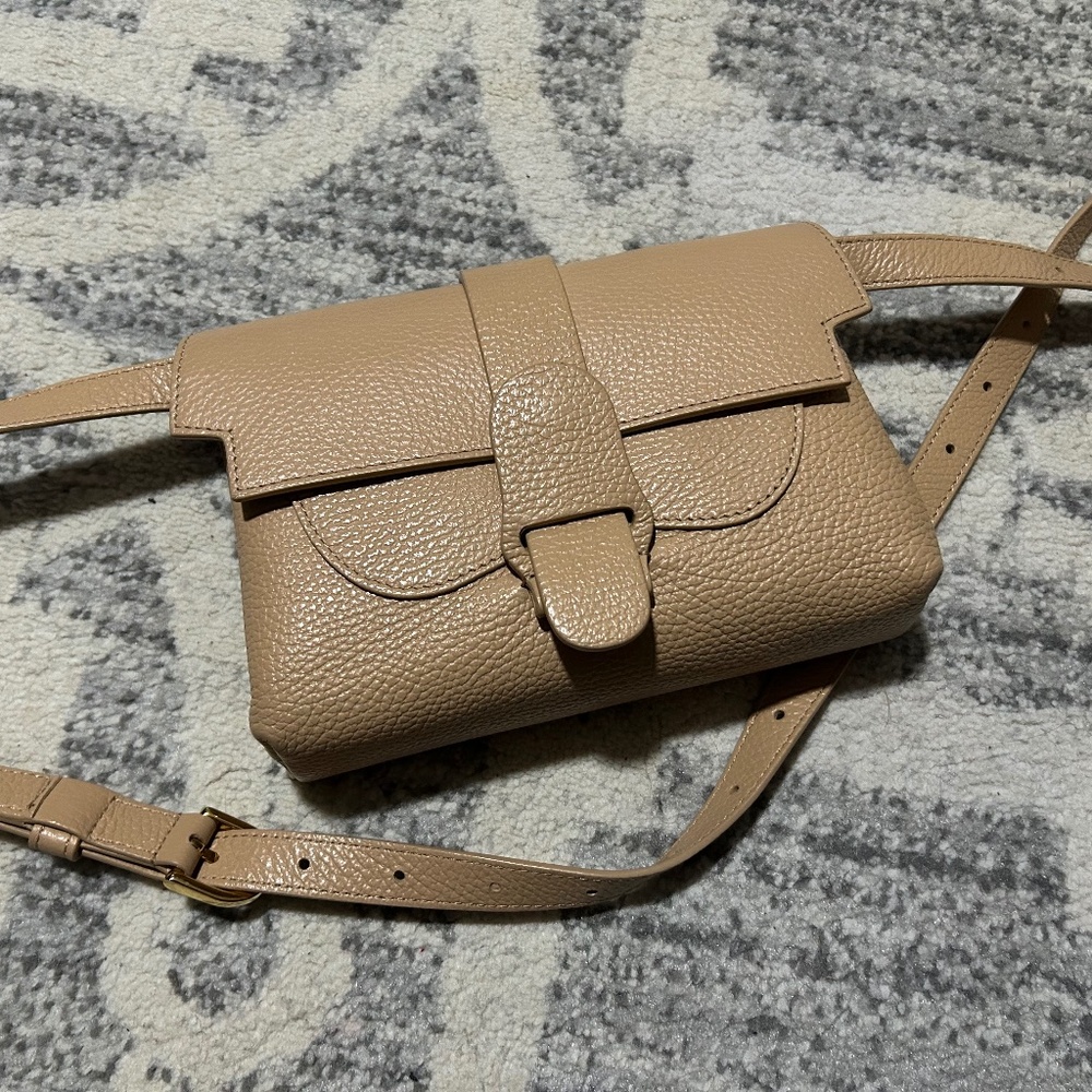 Senreve Aria belt bag